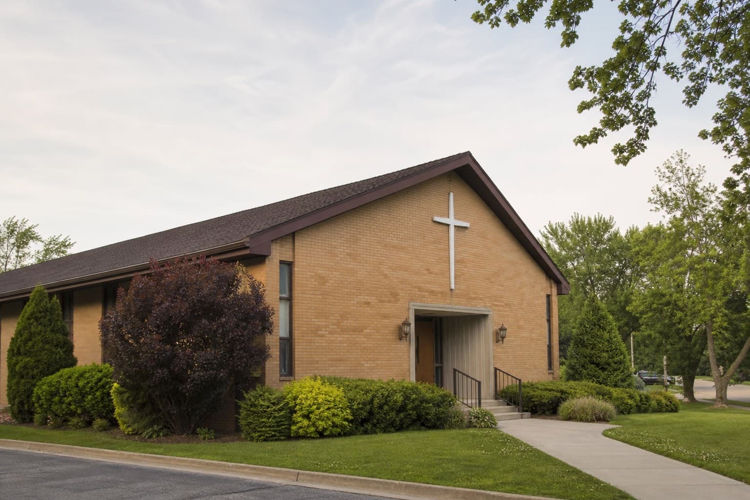 Church of the Nazarene place of worship exterior